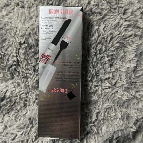 Benefit brow styler multitasking for brows - Picture 2 of 5